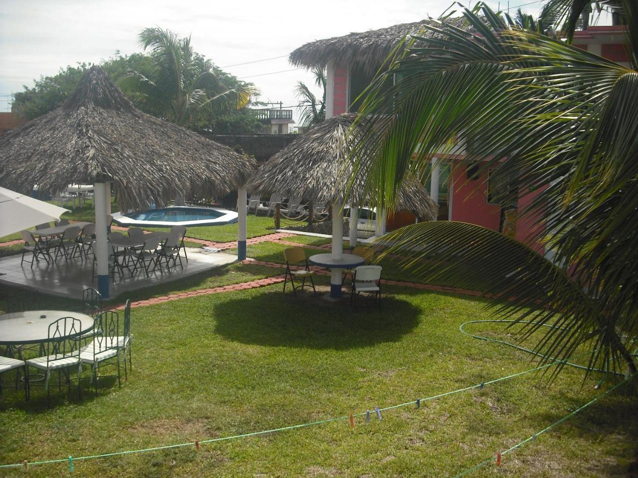 Hotel Villas Del Rey Playa Chachalacas Exterior photo